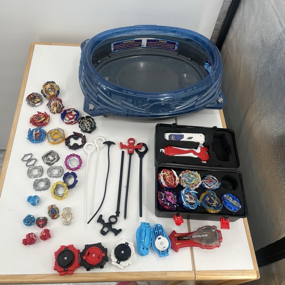 Beyblade Lot Collection‎ Spinning Tops (See Pics)